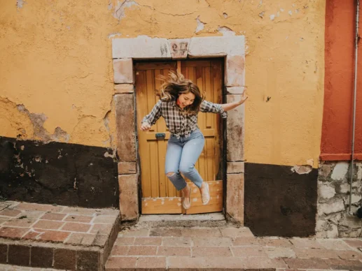 David Sojo Psic&oacute;logo Psicoterapeuta en Bilbao - La puerta de la felicidad se abre hacia afuera